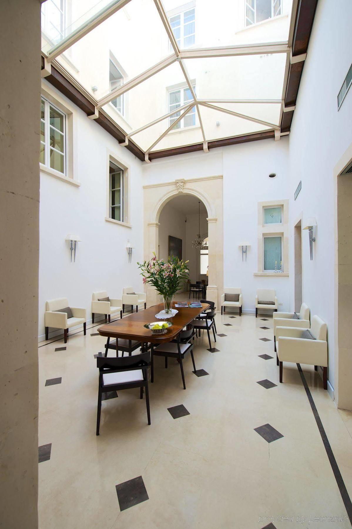 Palazzo Cavalieri Syrakus